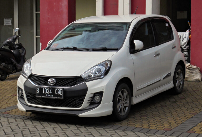 Daihatsu Sirion